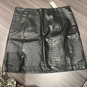 Leather snakeskin Skirt